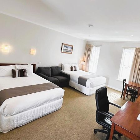 Lake Inn - Ballarat Ngoại thất bức ảnh