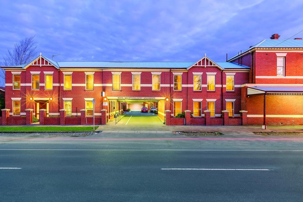 Lake Inn - Ballarat Ngoại thất bức ảnh