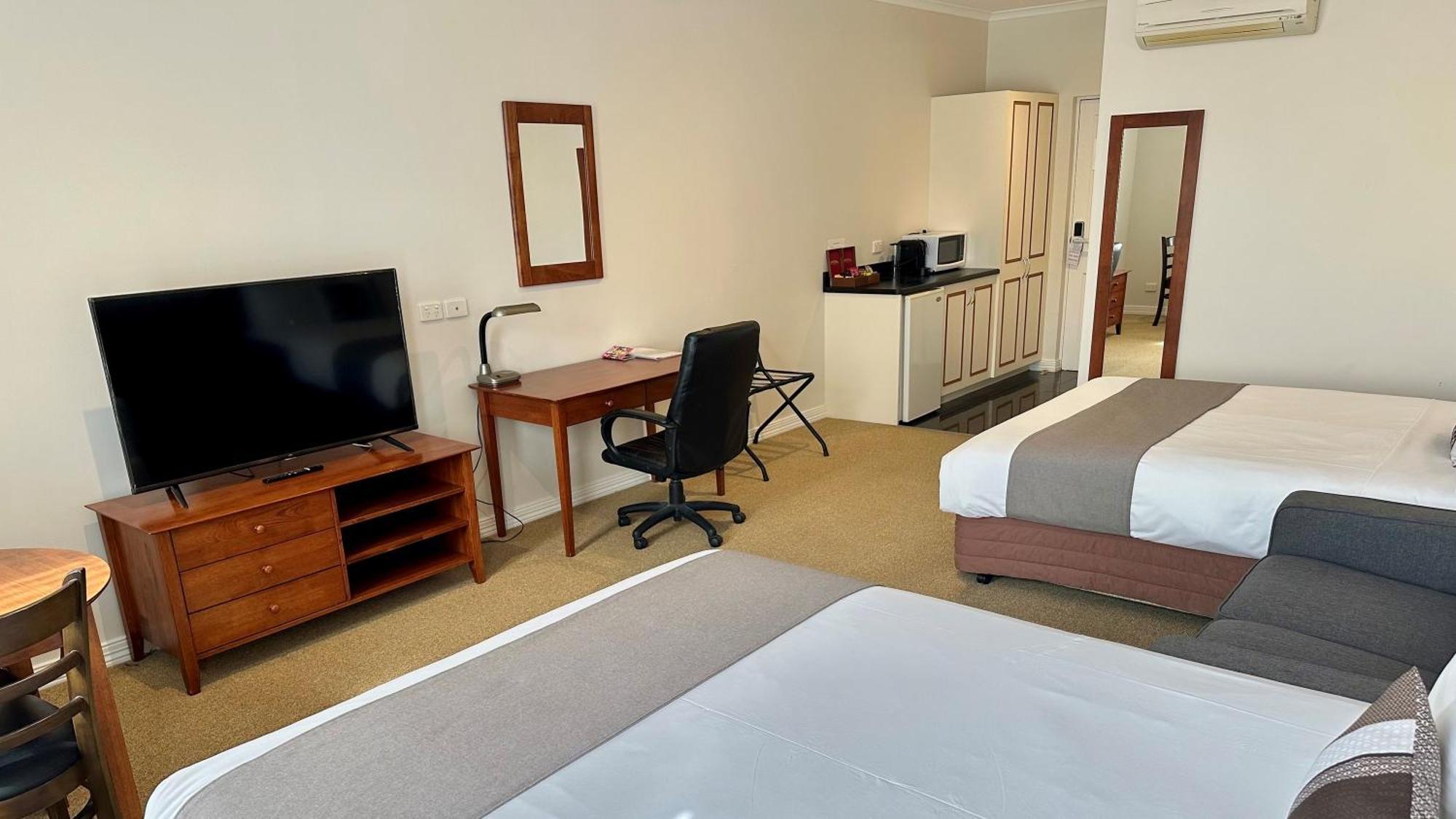 Lake Inn - Ballarat Ngoại thất bức ảnh