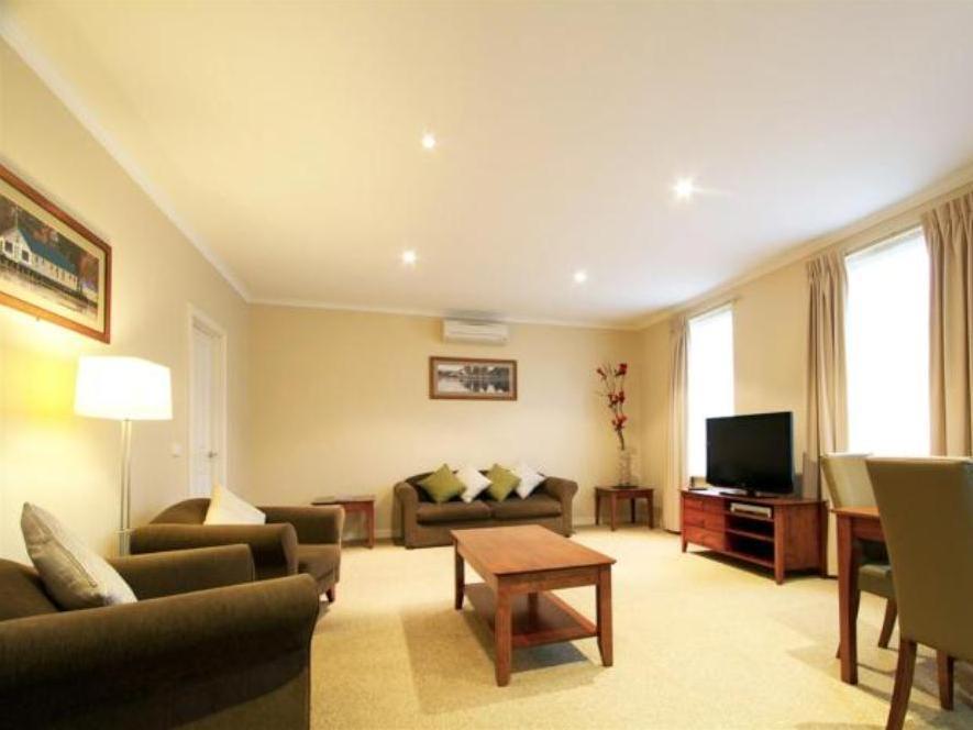 Lake Inn - Ballarat Ngoại thất bức ảnh